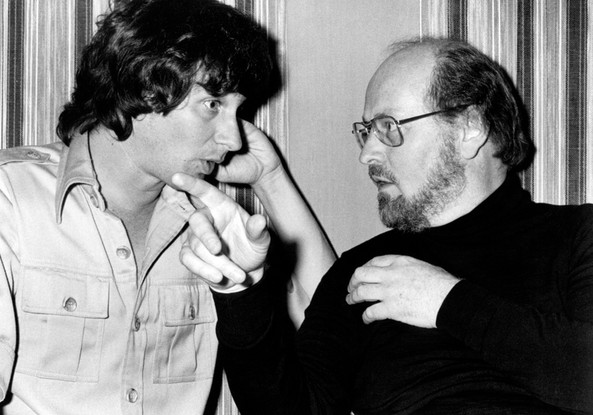Steven Spielberg ao lado do compositor e maestro americano John Williams