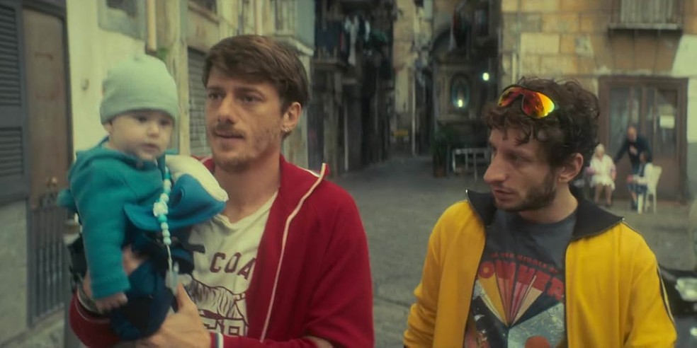 O filme Truque de Amor (2025) é um longa italiano que se passa na cidade de Nápoles — Foto: Divulgação/IMDb