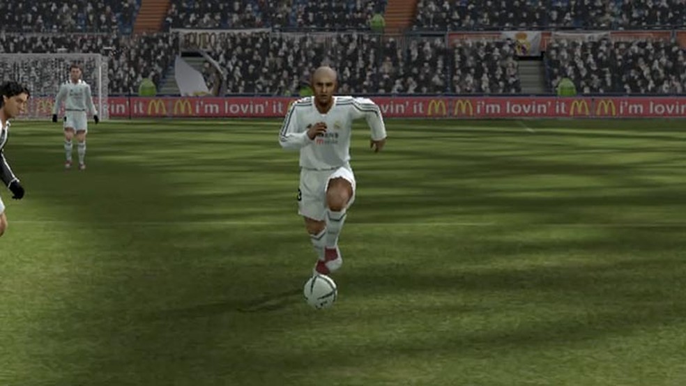 Relembre craques clássicos da história de Fifa e PES