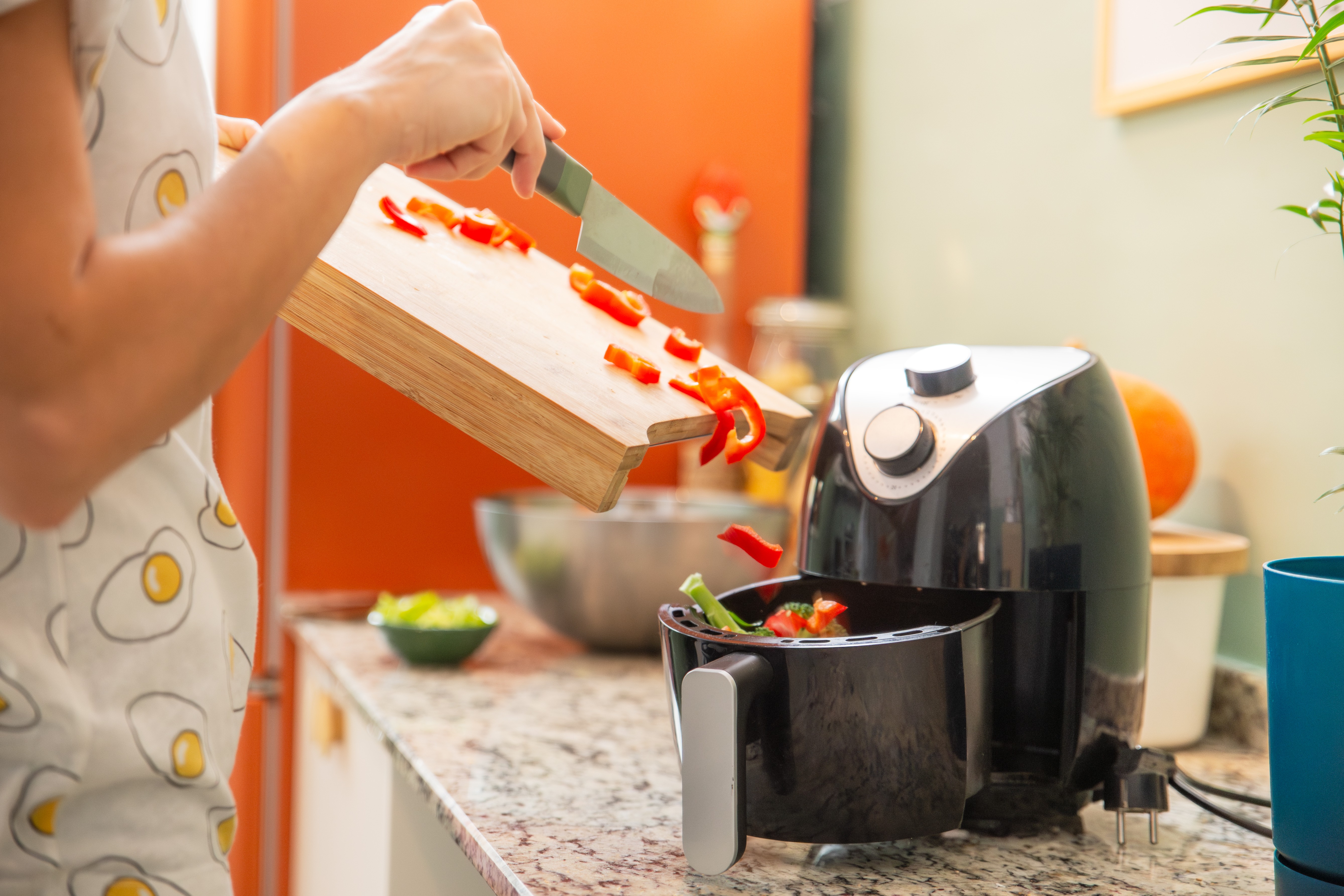 Como aprender a cozinhar com o ChatGPT? Veja 6 formas de usar a IA