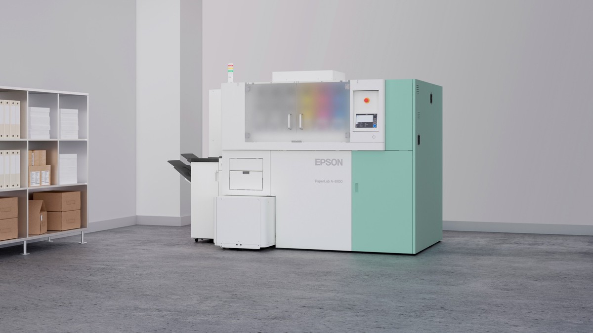 Máquina da Epson destrói documentos e recicla papéis dentro da empresa