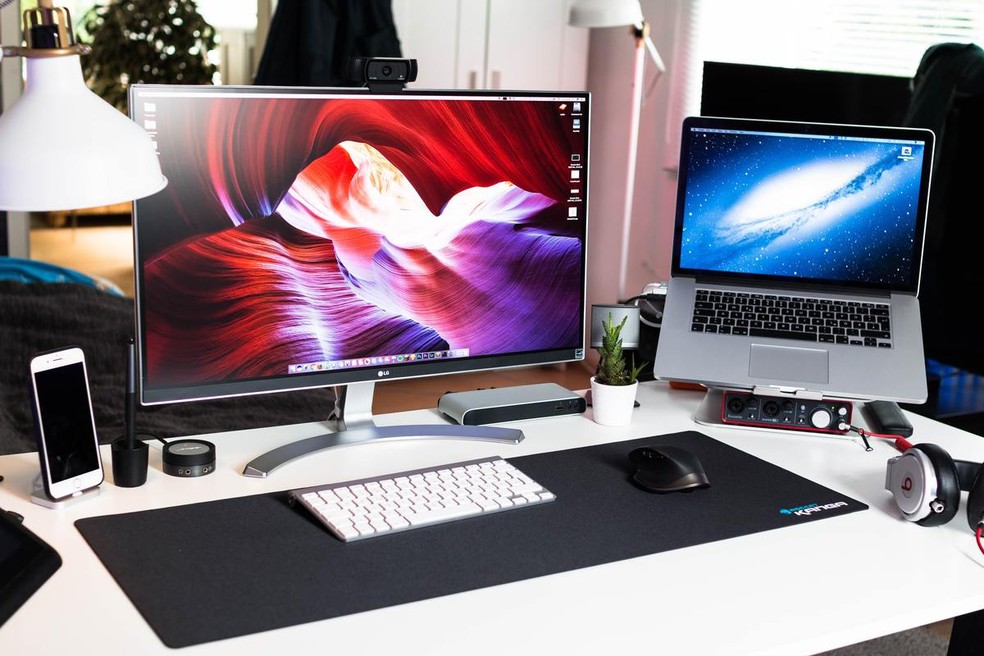 Usar notebook como monitor vale a pena Veja pros e contras