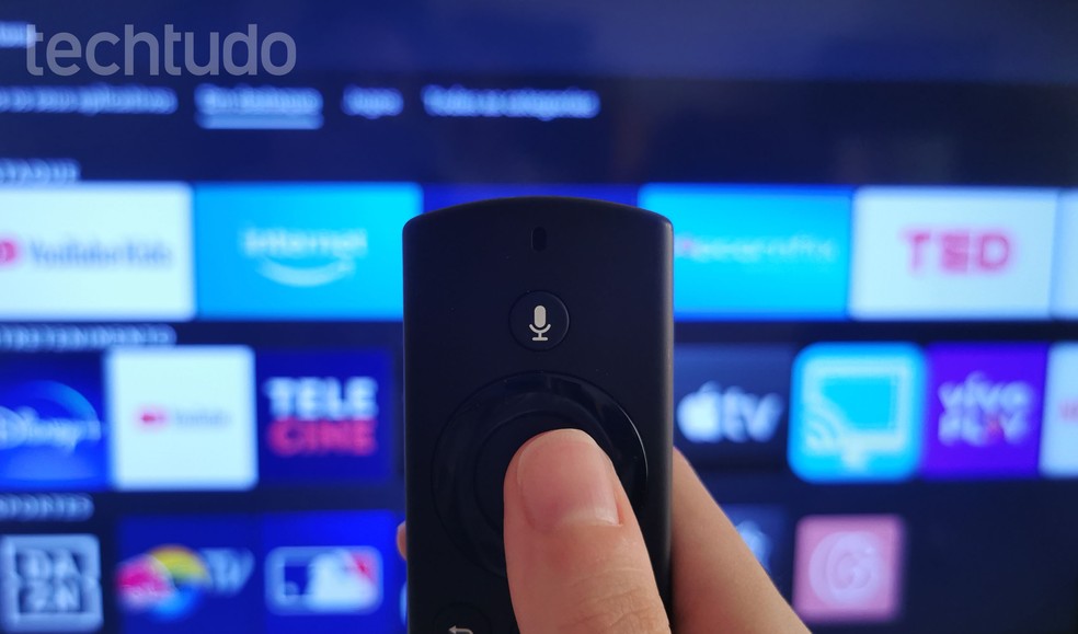 Fire TV Stick Lite 2ª Geração com Controle Remoto Lite por Voz com Alexa 