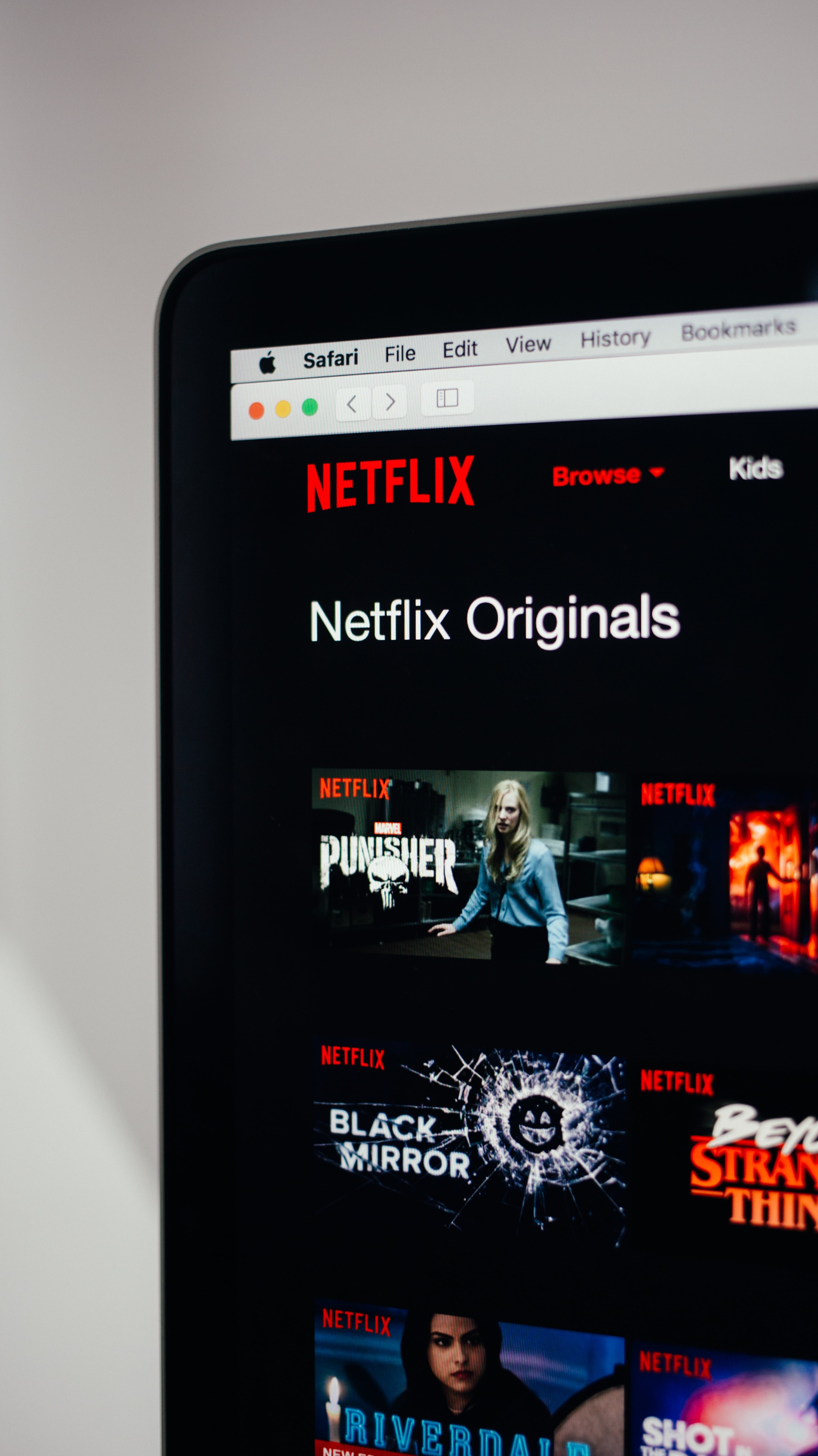 Códigos da Netflix: veja como descobrir categorias secretas de