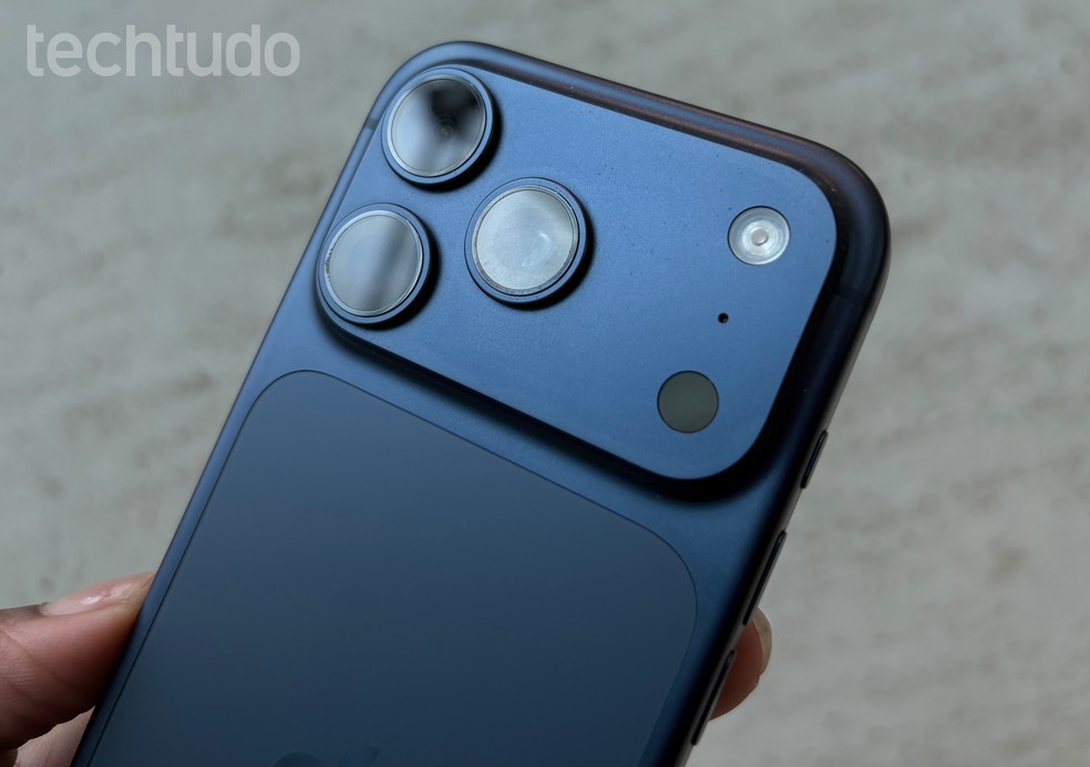 iPhone 17 Pro se destaca com o melhor desempenho de vídeo do mercado global — Foto: Amanda Zola/TechTudo