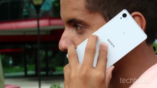 Xperia Z3 vale a pena? Três motivos para comprar e três para não comprar