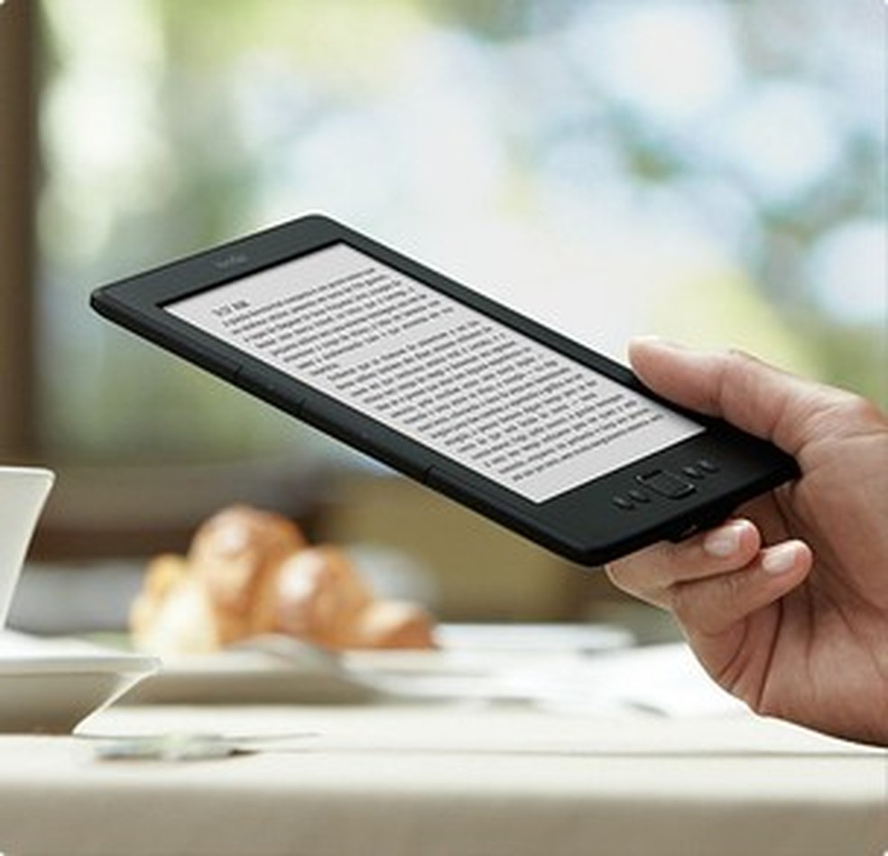 Kindle contra e-readers vendidos no Brasil: qual é o melhor?