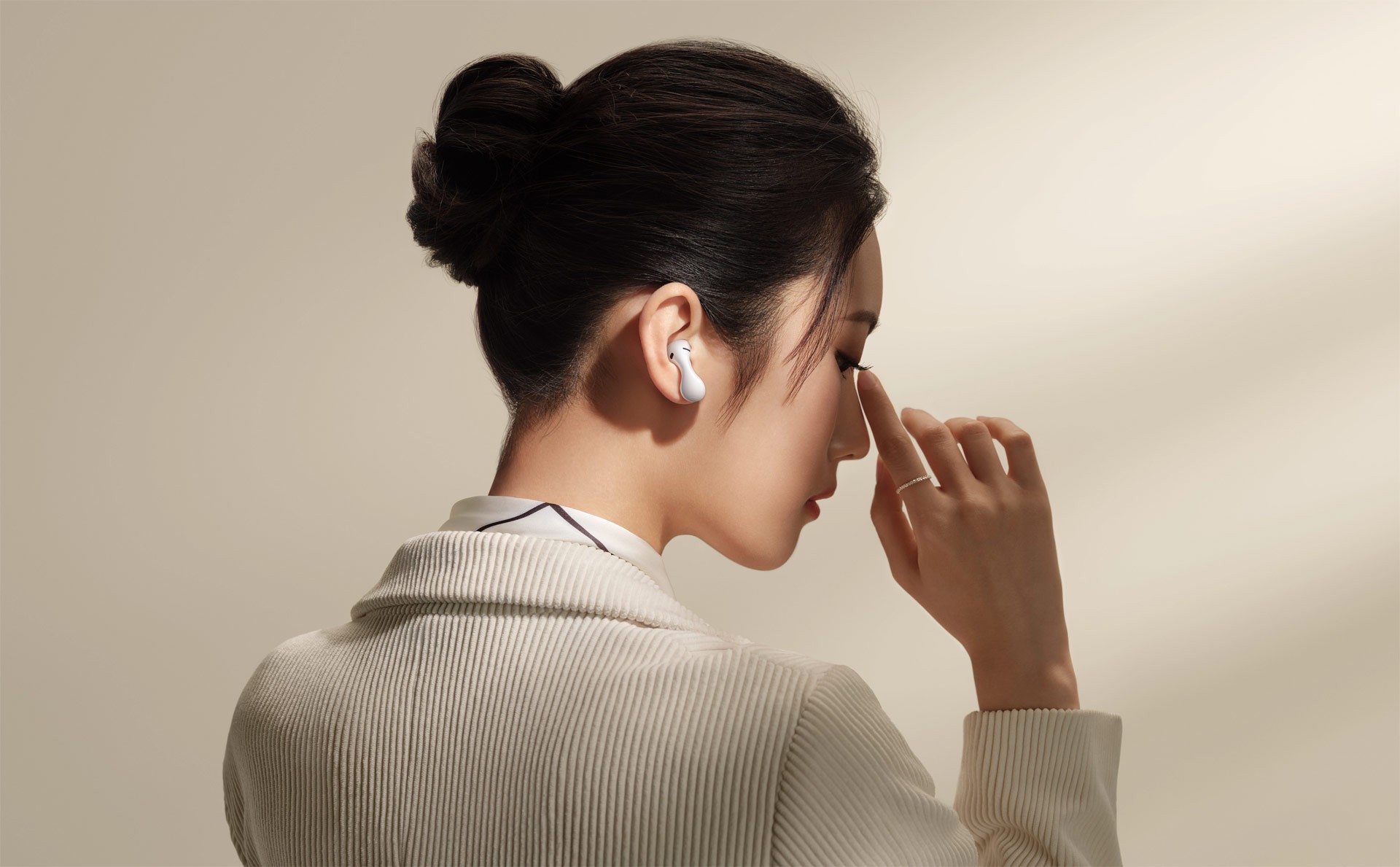 Huawei FreeBuds 5 é bom? Veja preço e ficha técnica do fone de ouvido