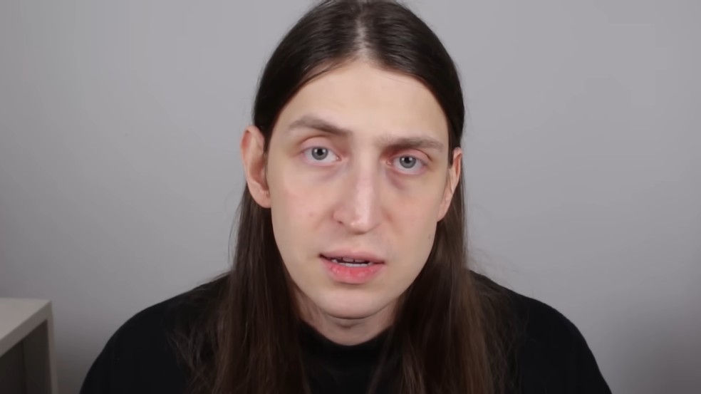 Felca denuncia o fenômeno da adultização nas redes sociais em vídeo no YouTube — Foto: Reprodução / YouTube