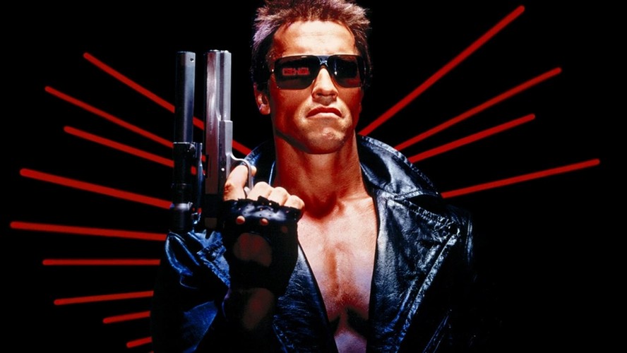 Imagem clássica de Arnold Schawarzenegger no papel principal de O Exterminador do Futuro