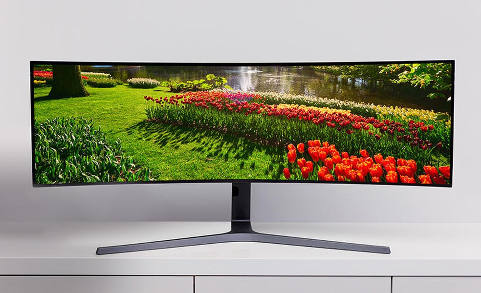 Samsung apresenta monitores QD-OLED de qualidade superior e frequência de  atualização de 360 Hz 