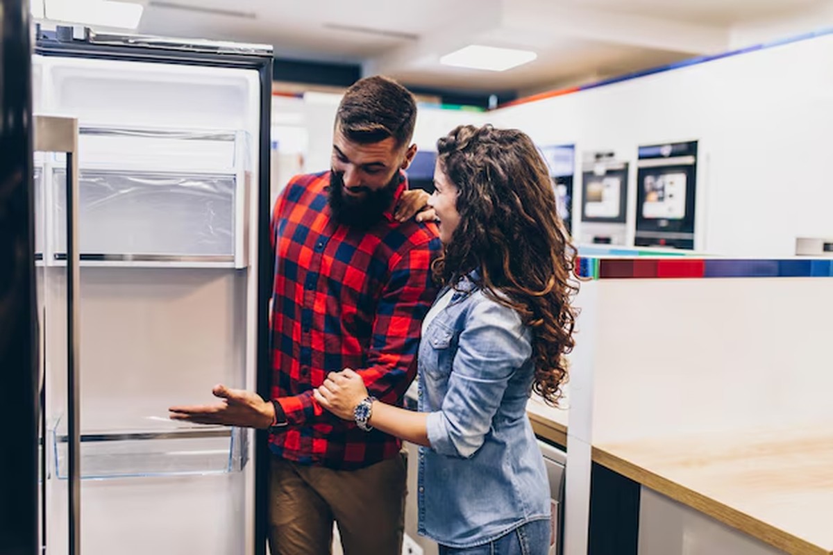 Quer trocar a geladeira na Black Friday? Veja 8 sinais de que está na hora