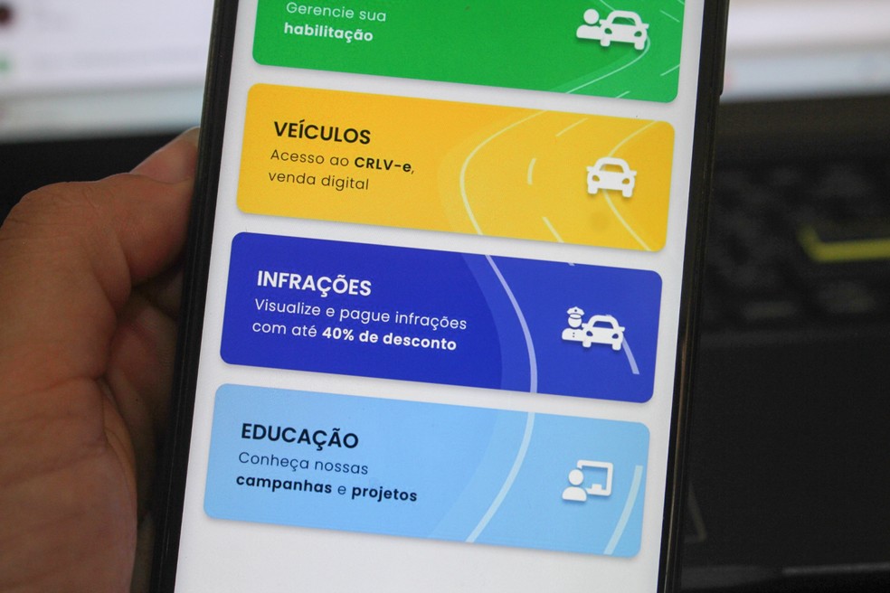App Carteira Digital de Trânsito permite consultar documentos do condutor e do veículo — Foto: Marcela Franco/TechTudo