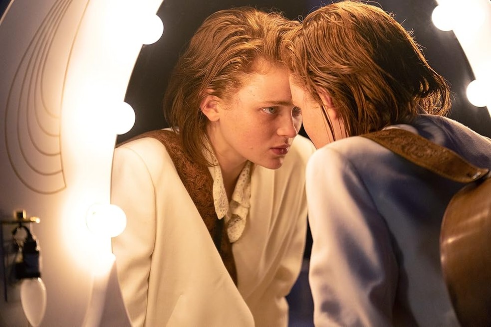 Sadie Sink em cena do drama musical O’Dessa — Foto: Reprodução/IMDb