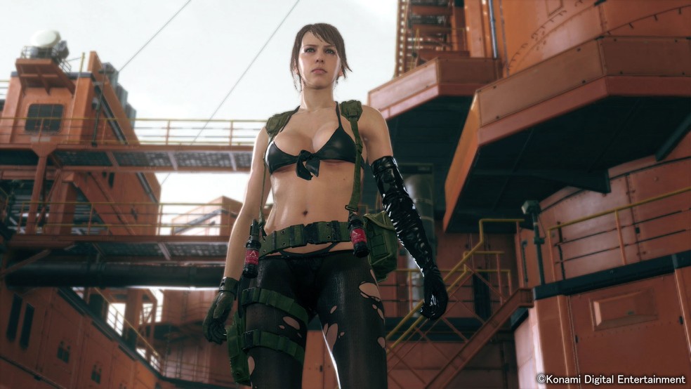 A sniper Quiet tem visual que exibe bastante o corpo sob o pretexto de que sofreu queimaduras e está em tratamento — Foto: Divulgação/Konami