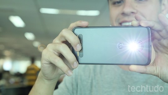 Moto Snap 360 da Motorola chega ao Brasil e é compatível com Moto Z