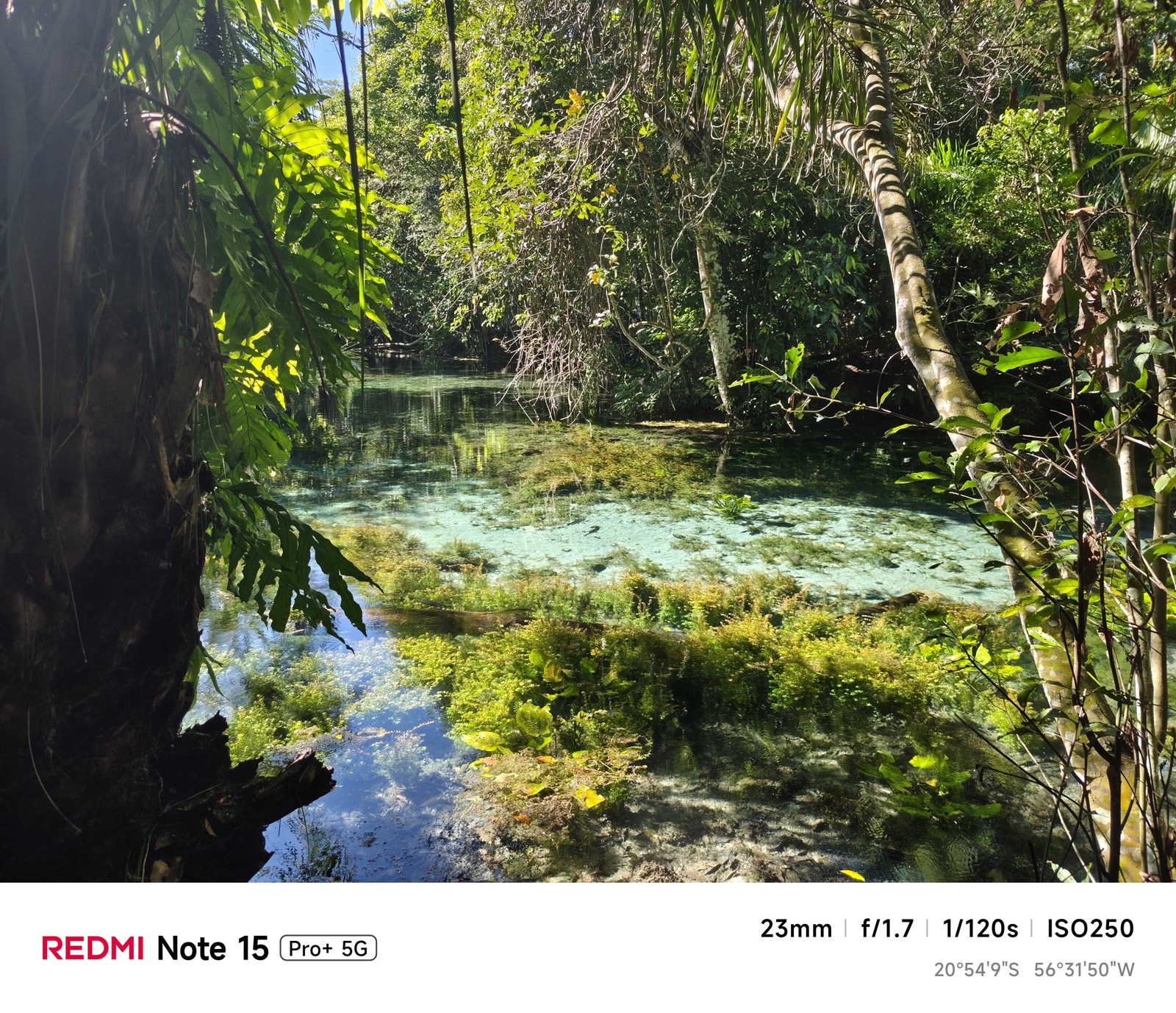 Para um intermediário, a câmera de 200 MP eleva a régua da experiência fotográfica na categoria