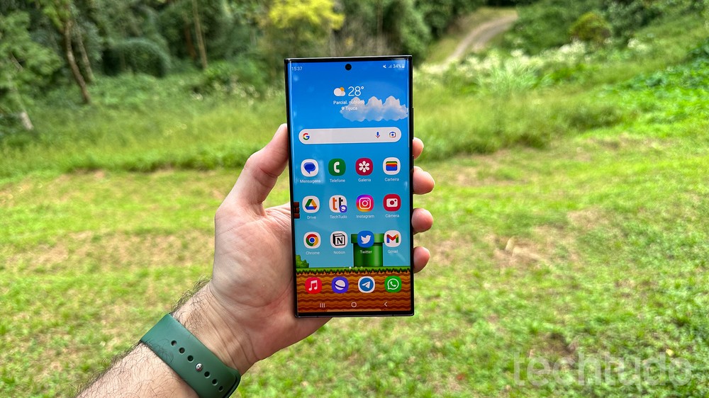 Celular Com Tela Grande