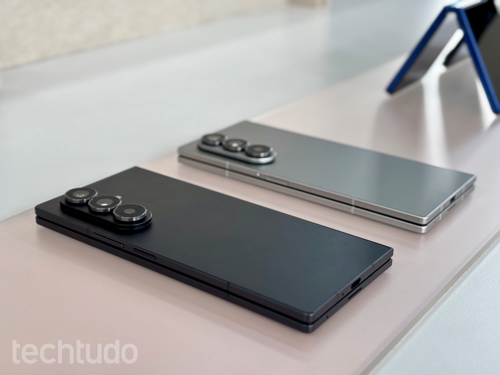 Galaxy Z Fold 7 chega ao Brasil ultrafino e com câmera de 200 MP