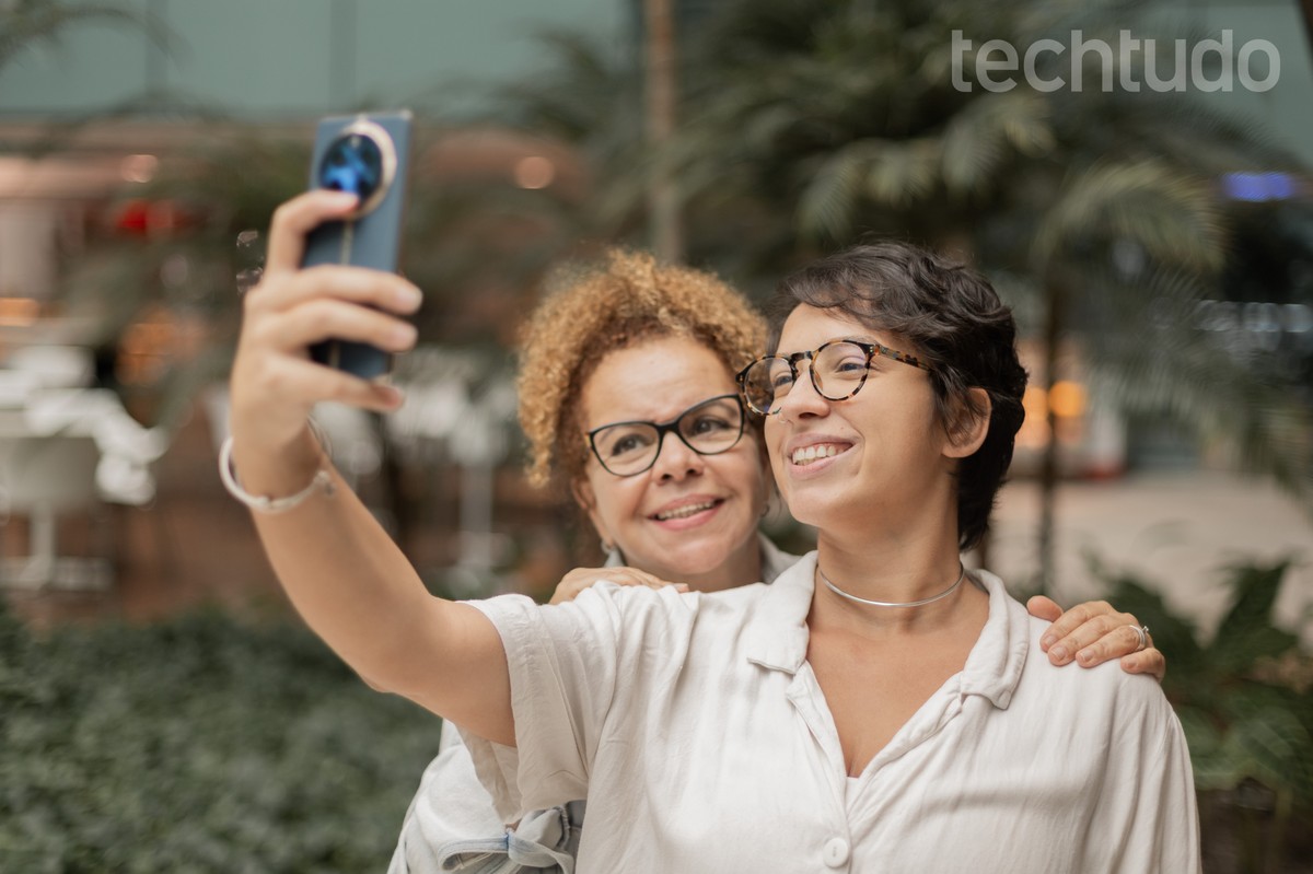 Como tirar fotos profissionais com o celular? Fotógrafo dá dicas