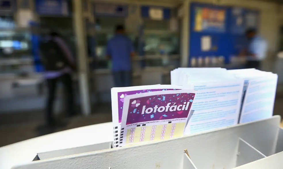 Lotofácil é uma das modalidades mais populares nas loterias do Brasil — Foto: Marcelo Camargo/Agência Brasil
