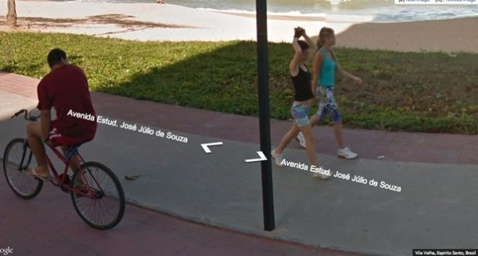 Esqueleto de serpente gigante de 130 m assusta internautas pelo Google  Street View, Curiosidades