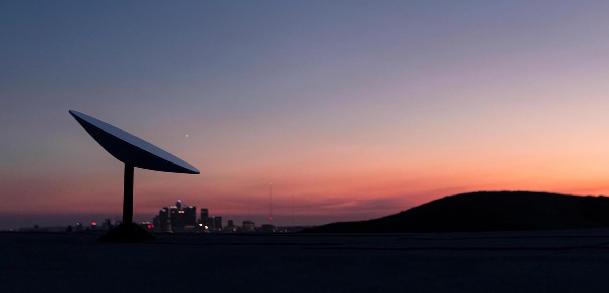 O que vem no kit Starlink? Veja itens inclusos e preço