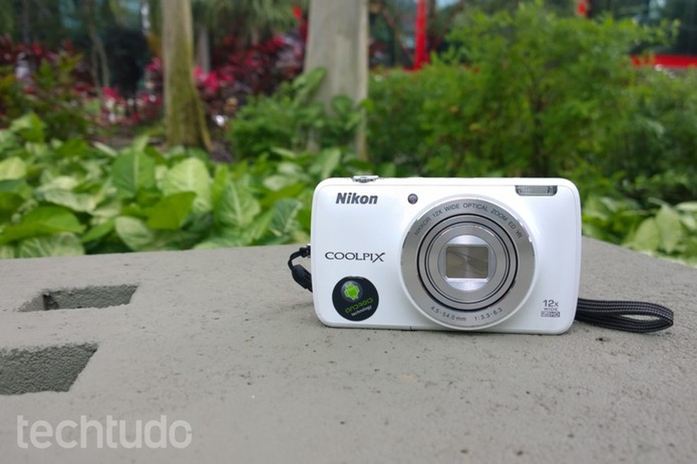 Review Nikon Coolpix S810c