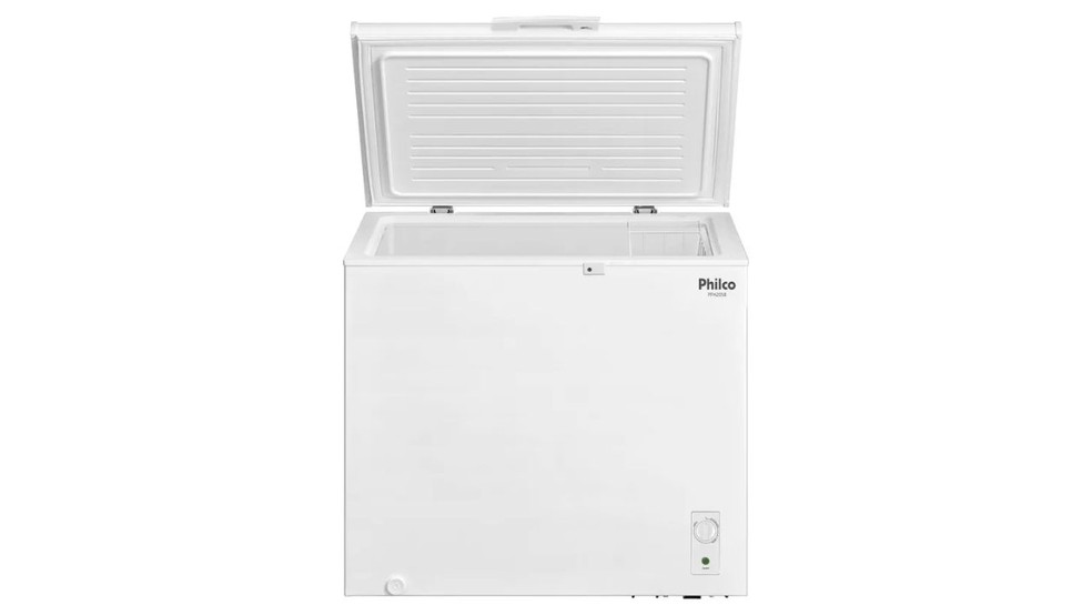 O freezer Philco PFH205B tem 199 litros de capacidade e eficiência energética A — Foto: Reprodução/Amazon
