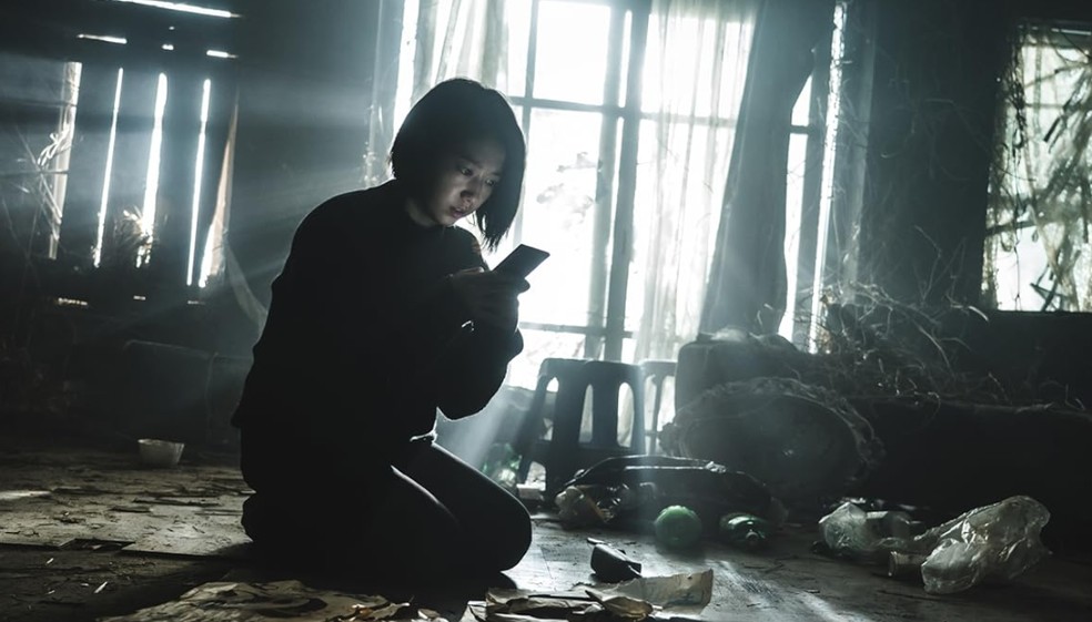 A Ligação  é estrelado por Park Shin-hye (Milagre na Cela Nº 7) e Jeon Jong-seo (Em Chamas) — Foto: Divulgação/IMDb
