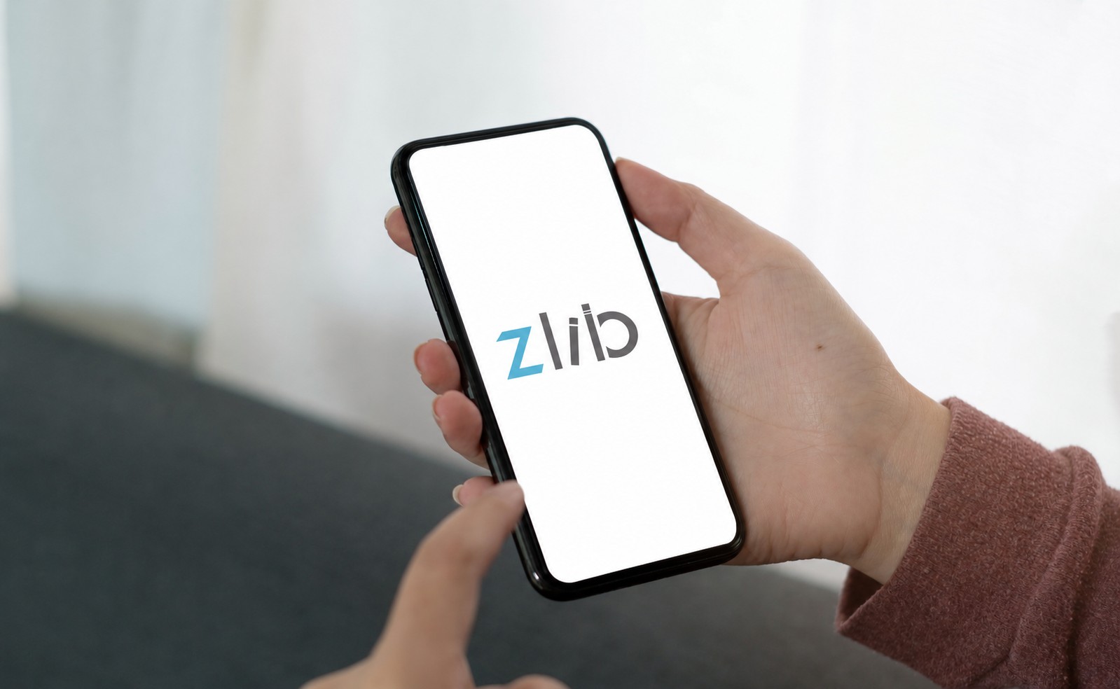 Z-Library APK pode conter vírus: veja como usar com segurança e alternativas