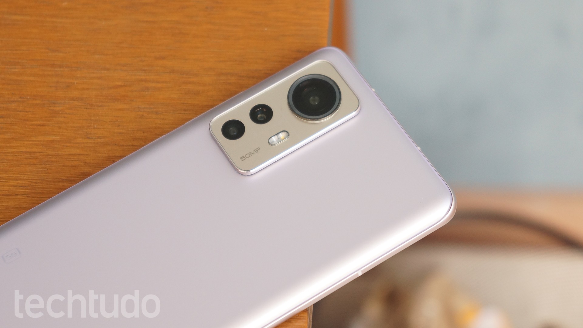 Tem celular antigo da Xiaomi? HyperOS chega em modelos descontinuados; veja