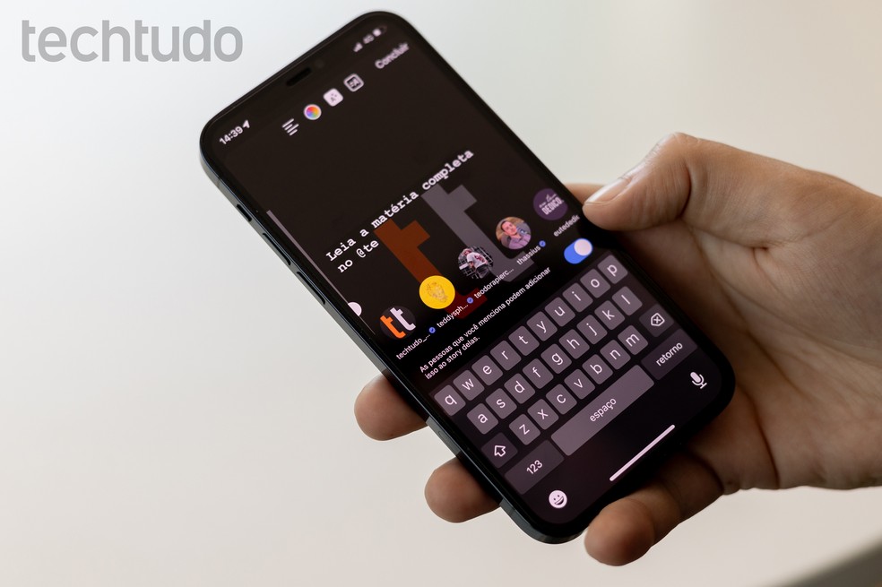 Stories do Instagram têm botão de curtir, mas WhatsApp ainda não conta com o recurso — Foto: Mariana Saguias/TechTudo