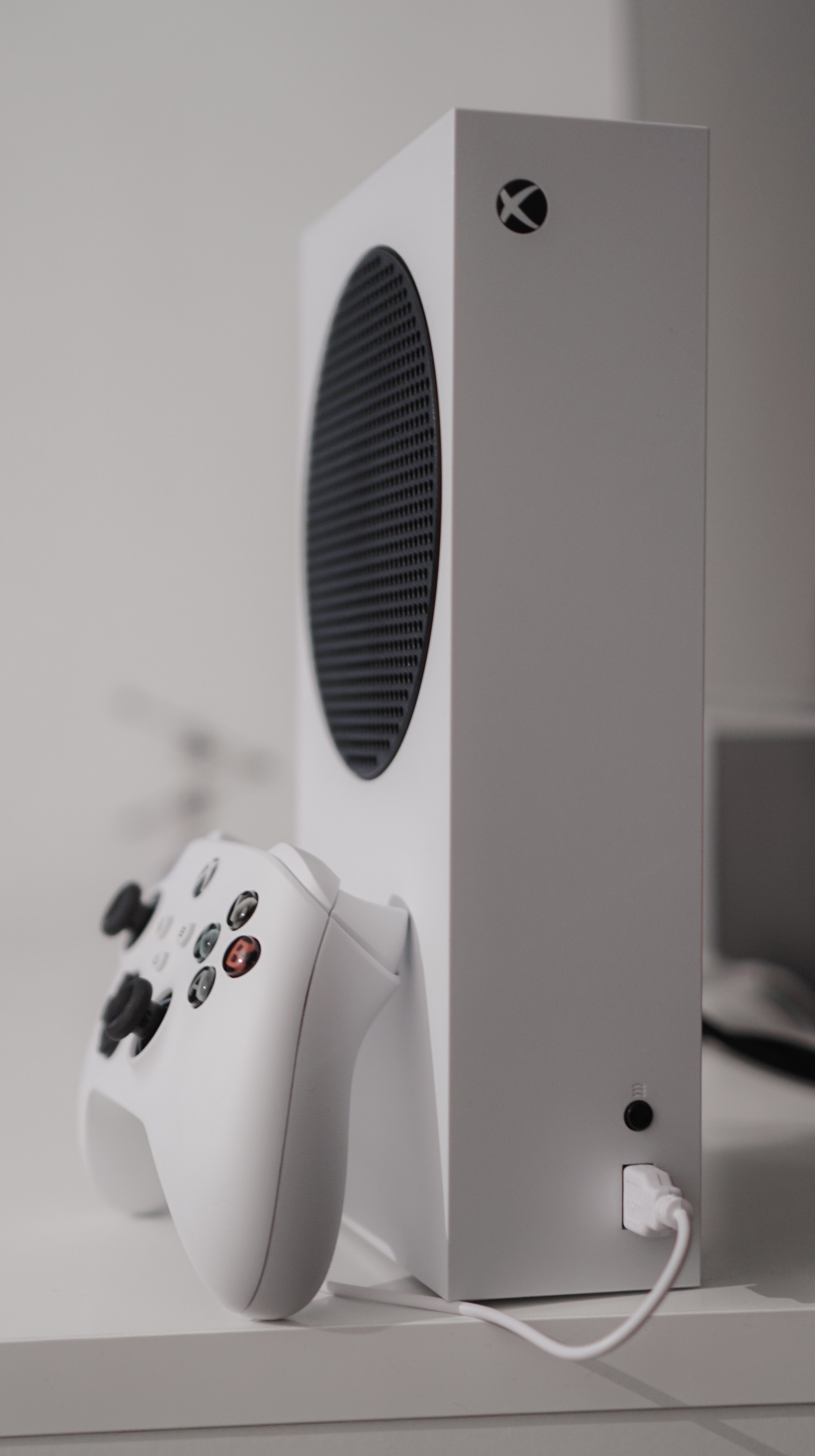 8 vantagens do Xbox Series X/S que podem fazer você desistir de um PS5