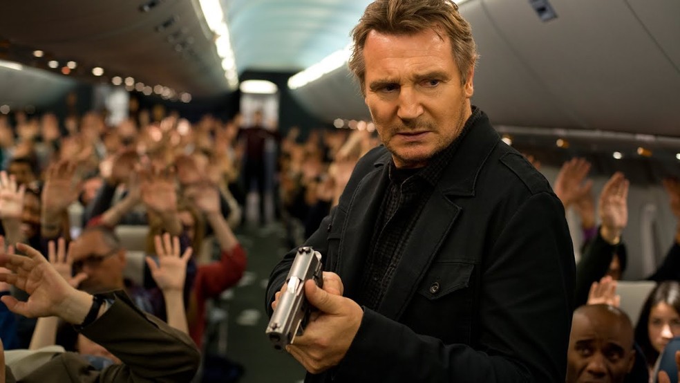 Liam Neeson 🤝 Filmes de ação!Um fato é que Liam Neeson não erra, seja