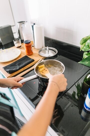 Vai comprar fogão de indução? Veja o que saber para escolher certo