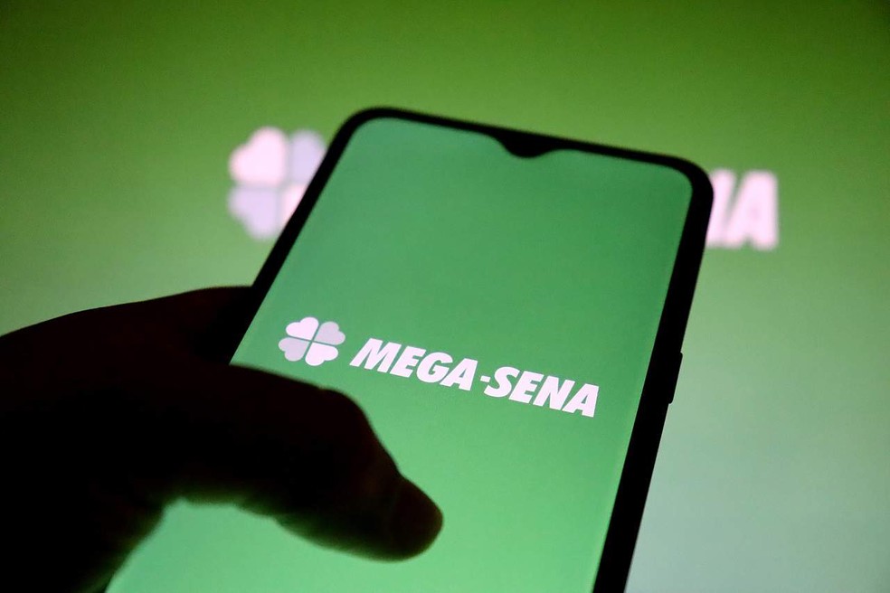 Mega-Sena acumulada: Como fazer a aposta online