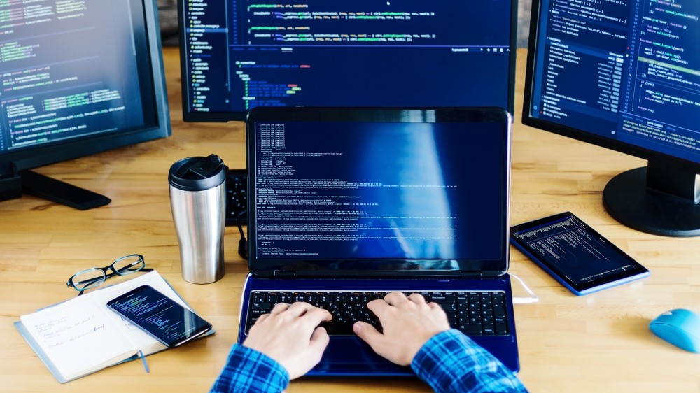 O que é software? Veja exemplos para que serve e detalhes neste guia
