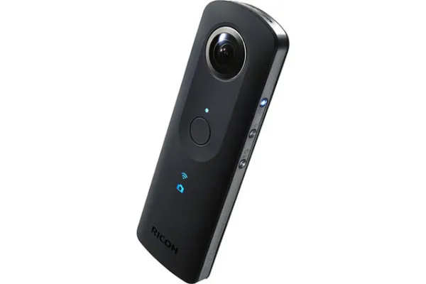 Ricoh Theta S: veja se ainda vale comprar a câmera 360º