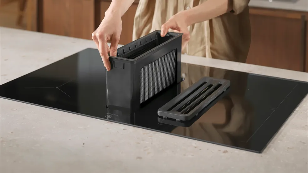 Os filtros são removíveis, o que facilita a limpeza no dia a dia — Foto: Foto: Divulgação/Electrolux