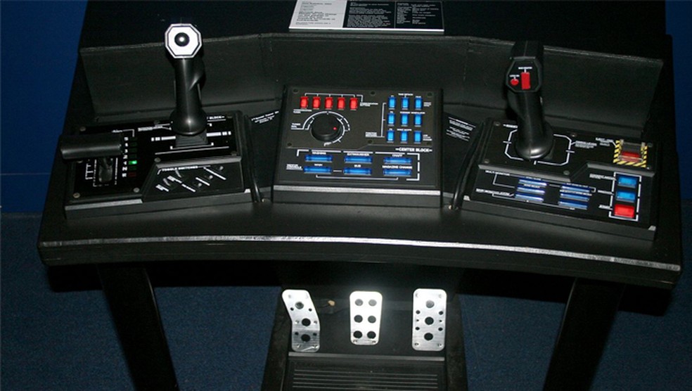 Lista traz os 10 joysticks mais caros para PS4, Xbox e outros consoles