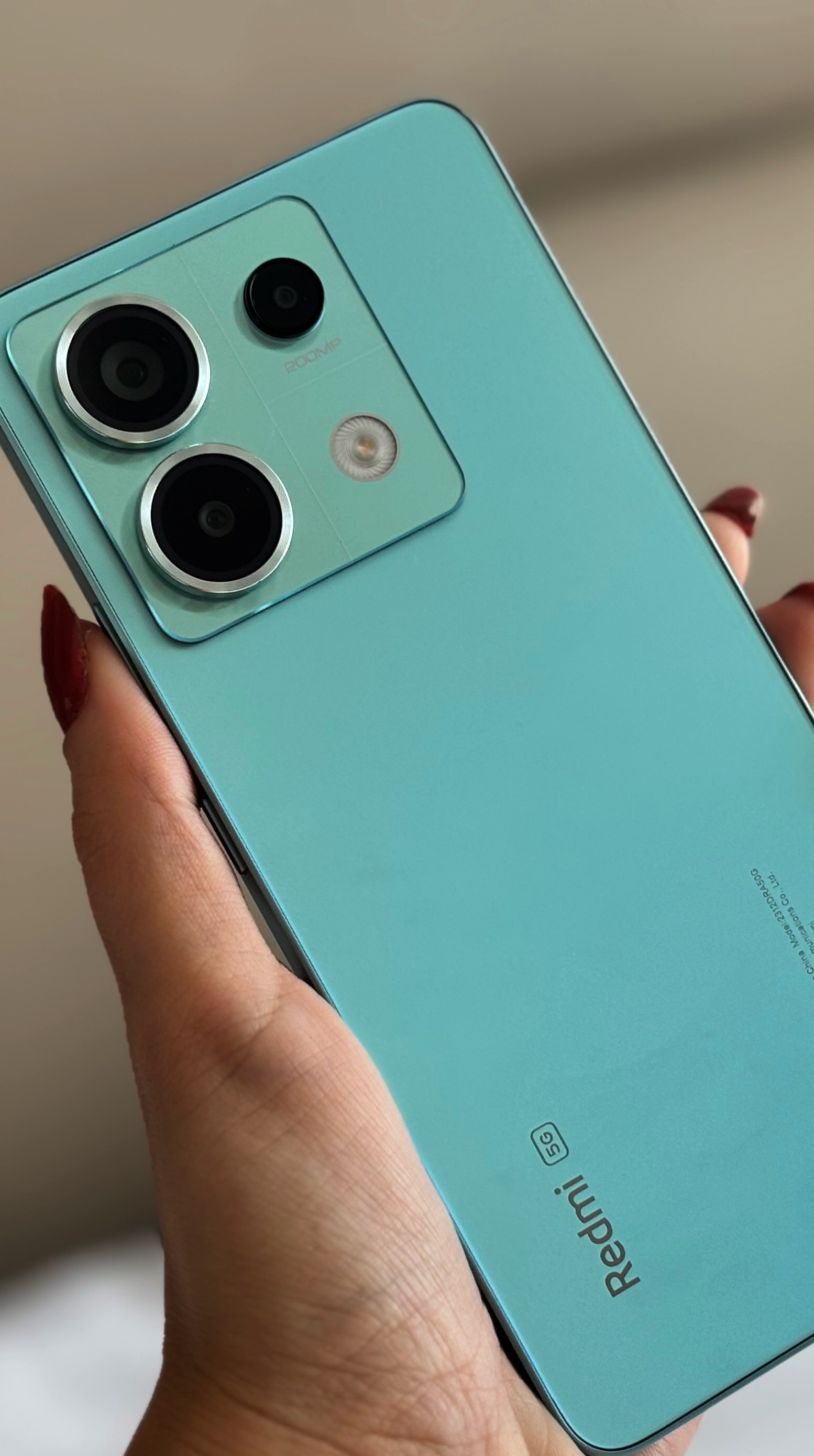 Qual é o melhor celular intermediário em 2024? 7 modelos por até R$ 2.500