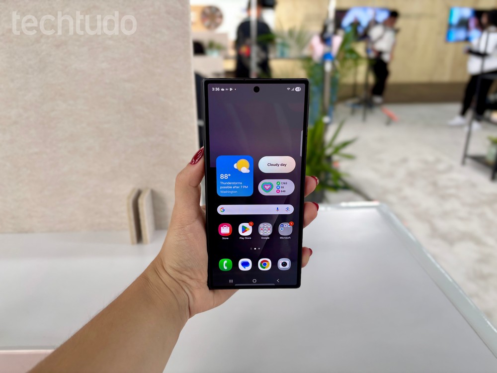 Dê uma nova aparência para a tela inicial do Android — Foto: Ana Letícia Loubak/TechTudo