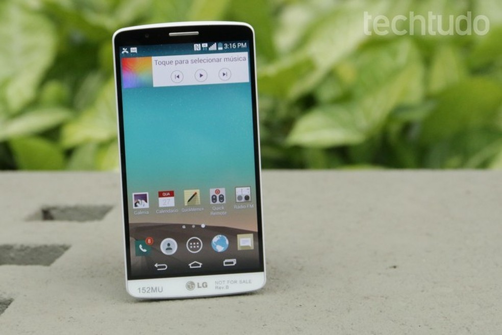O LG G3 é o smartphone top de linha da companhia (Foto: Lucas Mendes/TechTudo) — Foto: TechTudo