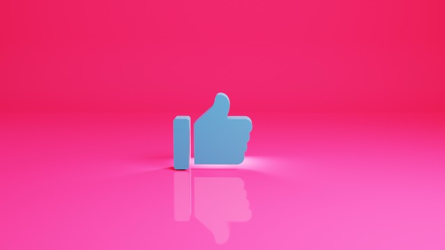 Por que os botões de like e compartilhar arruinaram as redes sociais?