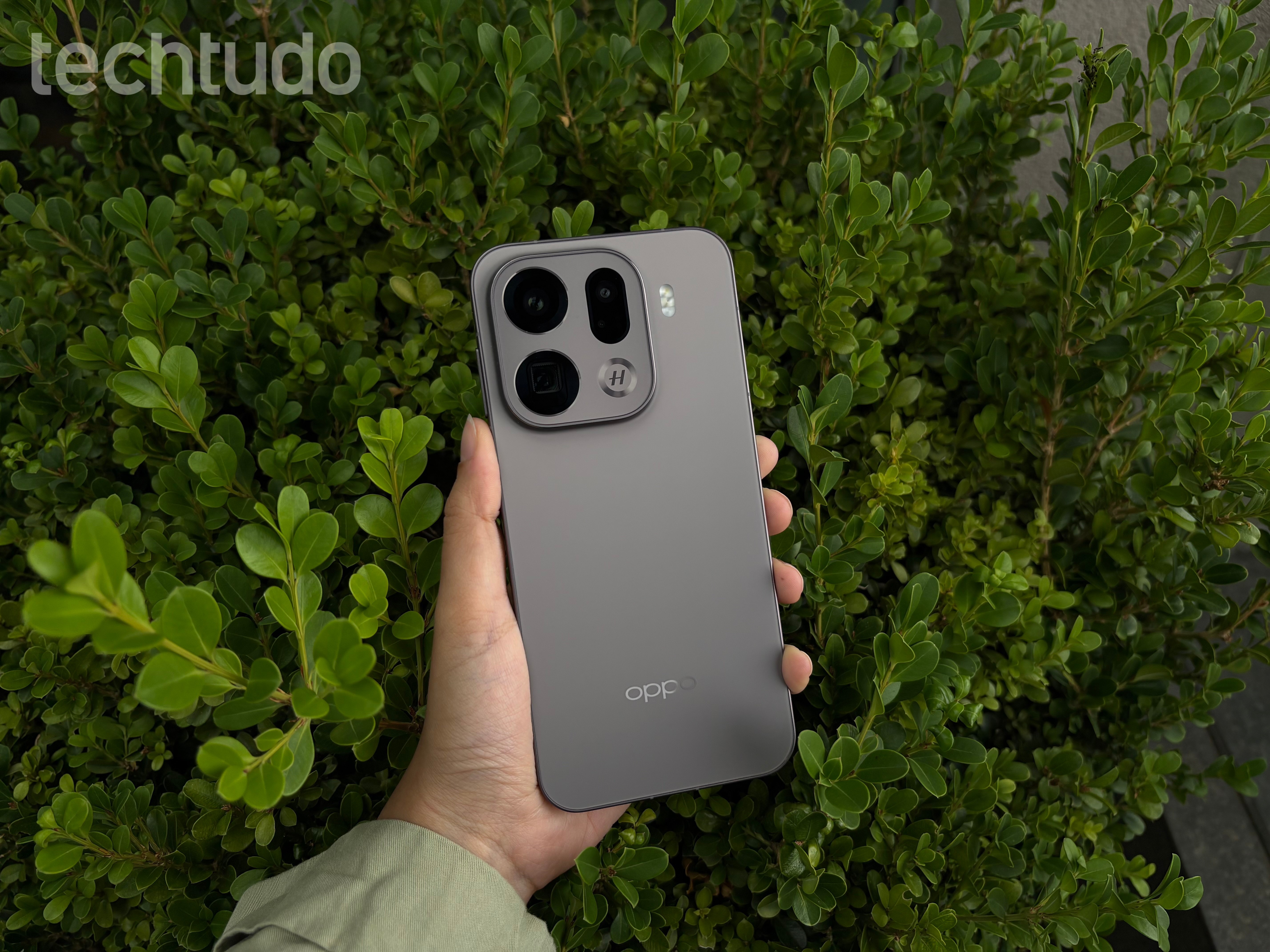 OPPO Find X9 Pro: novo celular chinês tem a melhor bateria do Brasil