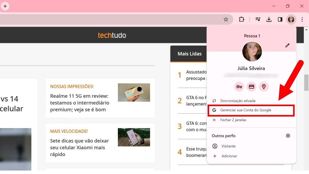 Clique em "Gerenciar sua Conta do Google" para seguir com a alteração de idioma da Conta Google — Foto: Reprodução/Júlia Silveira