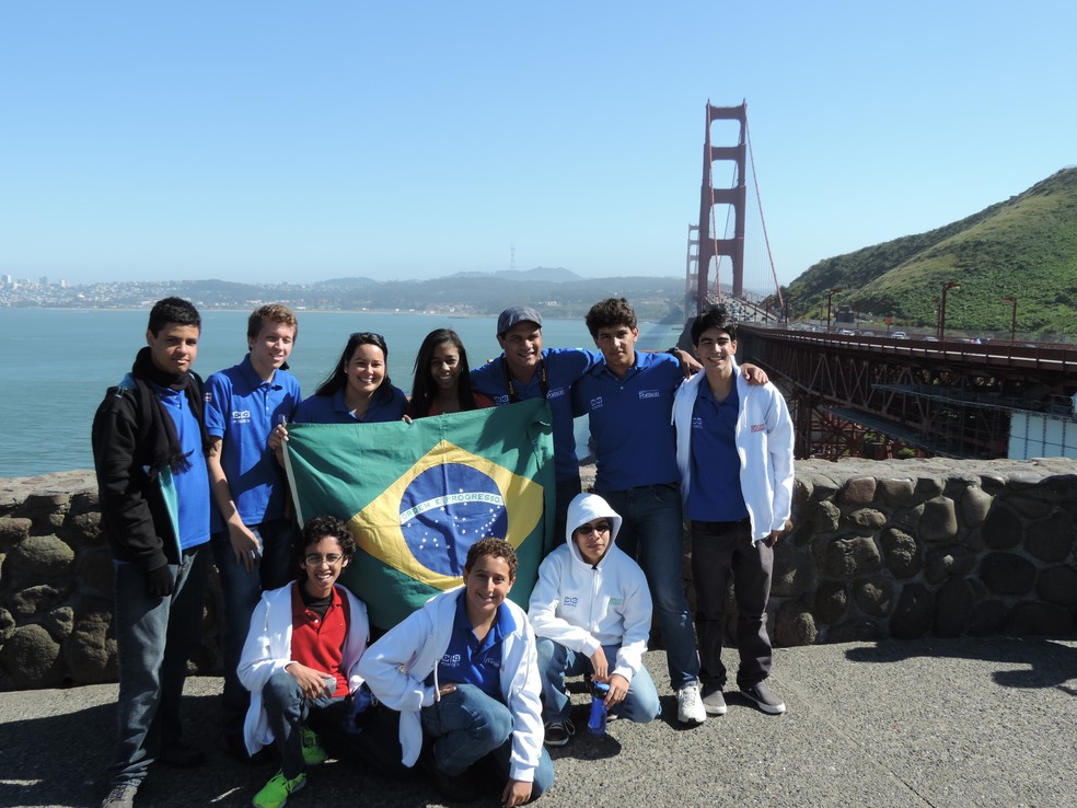 Alunos do Colégio Cândido Portinari participaram da competição nos EUA (Foto: Arquivo Pessoal) — Foto: TechTudo
