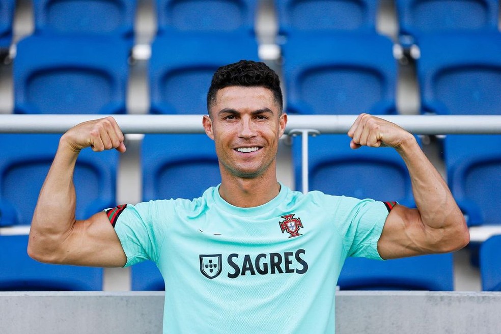 'Quanto ganha por seguidores no Instagram?' Cristiano Ronaldo tem o perfil mais 'caro' do app — Foto: Reprodução/Instagram