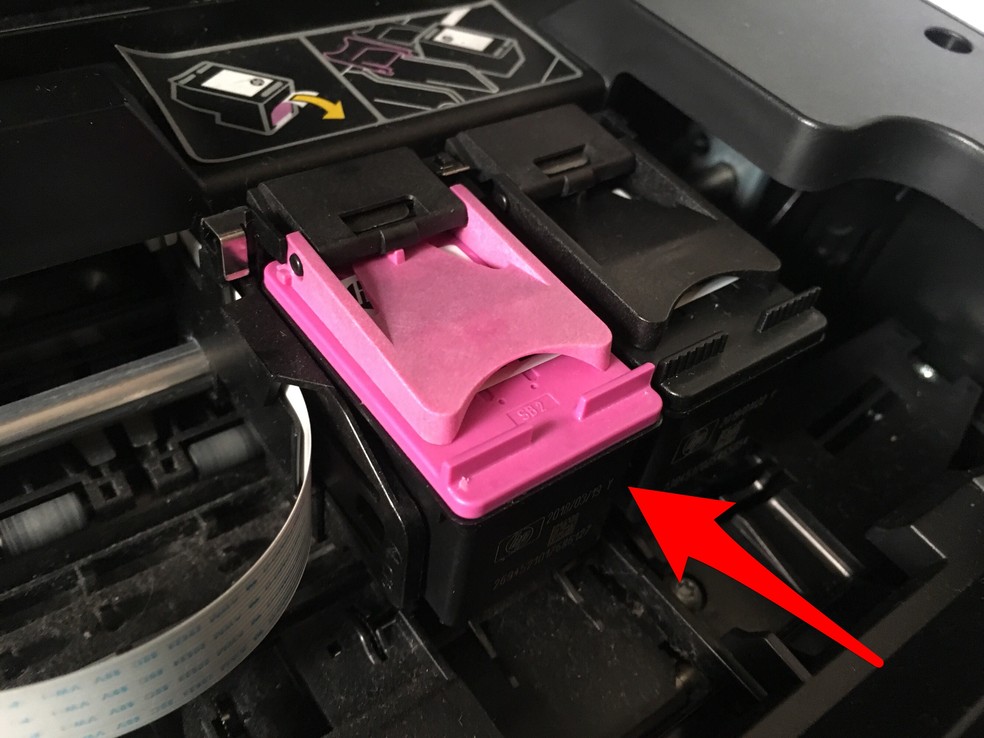 Veja como colocar um cartucho na impressora HP Deskjet 3540